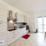 Rent 3 bedroom house of 70 m² in Milan