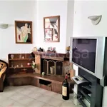 Rent 4 bedroom apartment of 100 m² in Montorio al Vomano