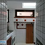 Affitto 2 camera appartamento di 65 m² in Naples