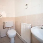 Rent 2 bedroom house in Hull