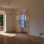 Rent 3 bedroom apartment of 100 m² in Pellezzano