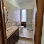 Rent 4 bedroom apartment of 110 m² in Genova