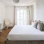 Rent a room in lisbon