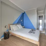 Rent a room in lisbon