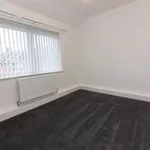 Rent 3 bedroom flat in North East England