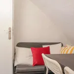 Rent a room of 80 m² in madrid