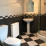 Rent 4 bedroom house in East Midlands