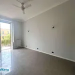 Rent 4 bedroom apartment of 119 m² in Bari