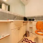 Rent 3 bedroom flat in London