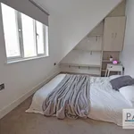 Rent 3 bedroom flat in Brighton