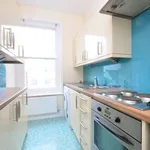 Flat to rent in York Road, Guildford GU1