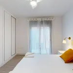 Alquilo 5 dormitorio apartamento de 98 m² en Alicante