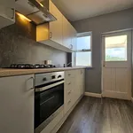 Rent 3 bedroom flat in West Midlands