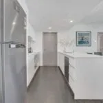 Rent 2 bedroom apartment in Darwin City