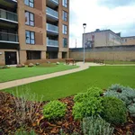 Rent 2 bedroom apartment in Hertsmere