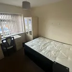 Rent 6 bedroom house in West Midlands