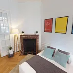  appartement avec 4 chambre(s) en location à Paris