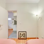 Rent 2 bedroom apartment of 49 m² in Lisbon