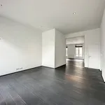 Huur 3 slaapkamer appartement van 206 m² in Bruxelles