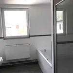 Miete 6 Schlafzimmer wohnung von 23 m² in Berlin