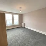 Rent 2 bedroom flat in London