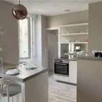 Appartement de 49 m² avec 2 chambre(s) en location à LA ROCHELLE