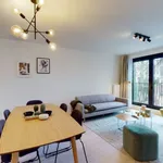 Rent 3 bedroom apartment in Ixelles