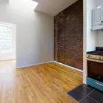 Rent 3 bedroom apartment in Manhattan