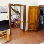 Rent 6 bedroom house of 277 m² in Scisciano