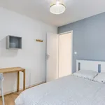 Appartement de 100 m² avec 5 chambre(s) en location à Lille