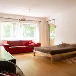 Rent a room of 130 m² in lisbon