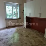 Affitto 5 camera casa di 175 m² in Lurate Caccivio