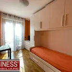 Rent 3 bedroom apartment of 95 m² in Milano