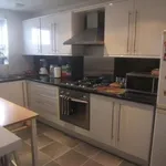 Rent 2 bedroom apartment in Yorkshire And The Humber