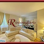 Rent 4 bedroom apartment of 150 m² in Milan