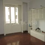 Rent 2 bedroom apartment of 65 m² in Milano