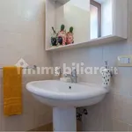 Rent 3 bedroom house of 50 m² in Syracuse