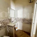 Rent 2 bedroom apartment of 60 m² in Trani