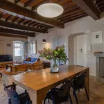 Rent 2 bedroom apartment in Cortona