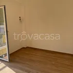 Rent 2 bedroom apartment of 50 m² in Napoli