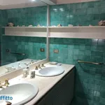 Affitto 6 camera appartamento di 180 m² in Viareggio