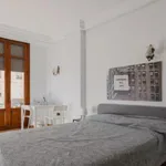 Rent 6 bedroom apartment in Valencia