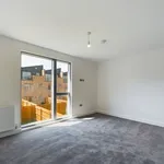 Rent 3 bedroom house in East Midlands