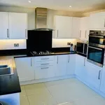 Rent 4 bedroom house in South East England