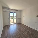 Appartement de 81 m² avec 4 chambre(s) en location à NARBONNE