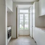 Rent 1 bedroom apartment of 73 m² in lisbon