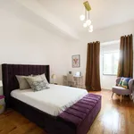 Rent a room in lisbon