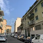 Rent 2 bedroom apartment of 60 m² in Milano