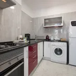 Rent 3 bedroom apartment of 100 m² in Lisbon