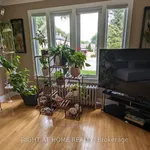 Rent 3 bedroom house of 469 m² in Toronto (Stonegate-Queensway)